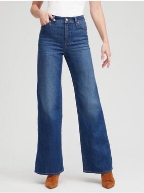 CHICOS HIGH RISE WIDE LEG JEAN SIZE 12 SLIMMING FLATTERING TRENDY JEANS STRETCHY